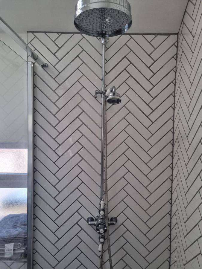 Appartamento 19A Brooks Road Street Esterno foto